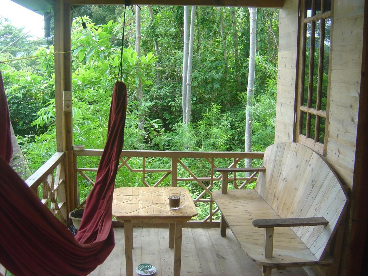 Olala Cafe & Bungalows Sabang  Eksteriør bilde